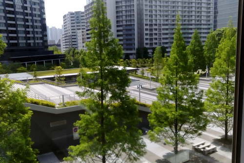 SIT Toyosu Campus widok z okna